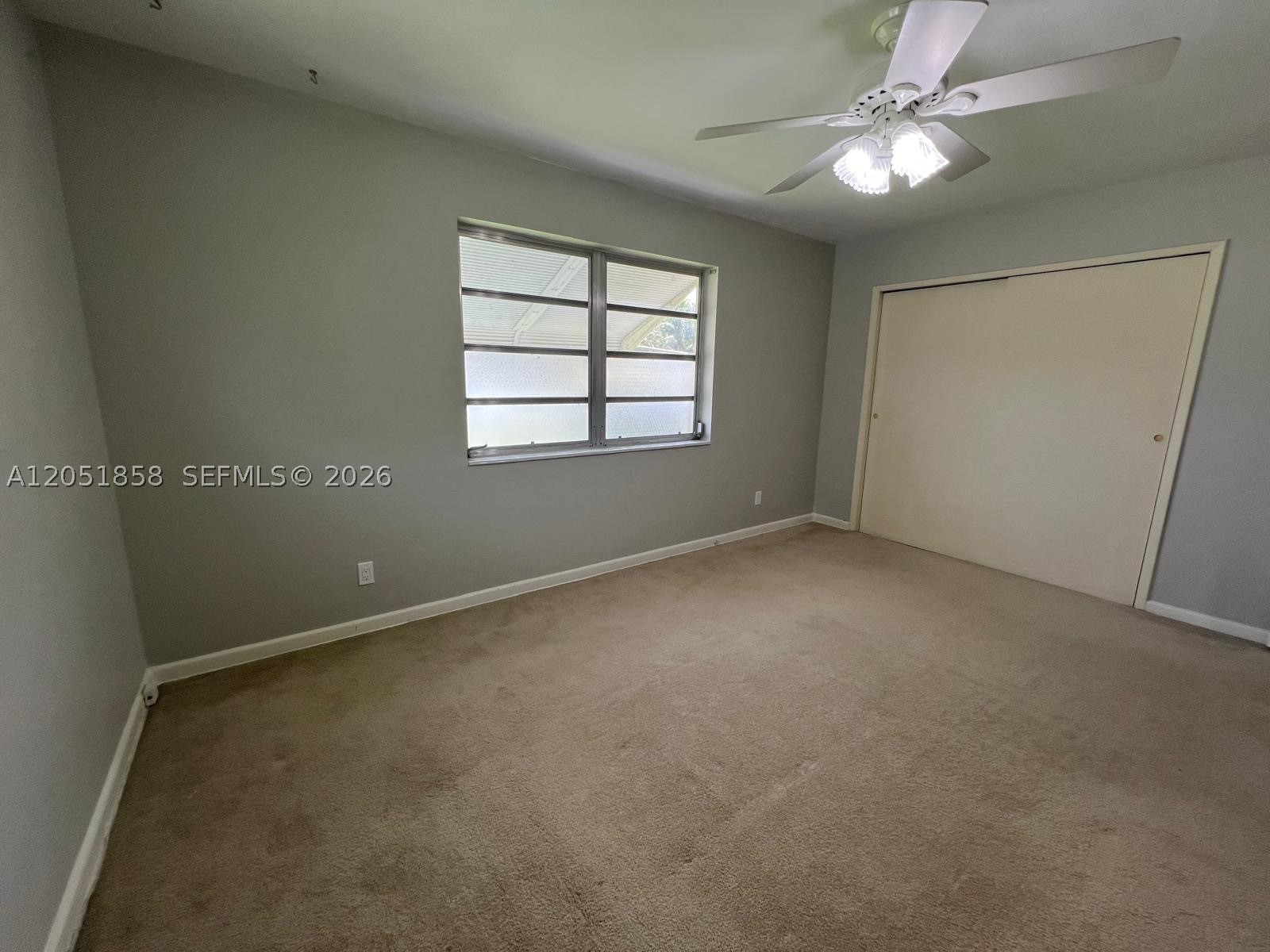 HILLSIDE PARK - Residential Lease