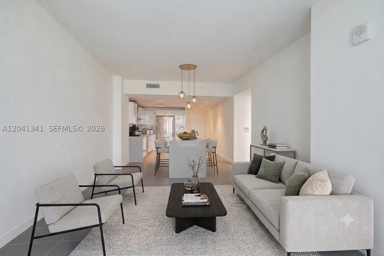 CANVAS CONDO - Residential