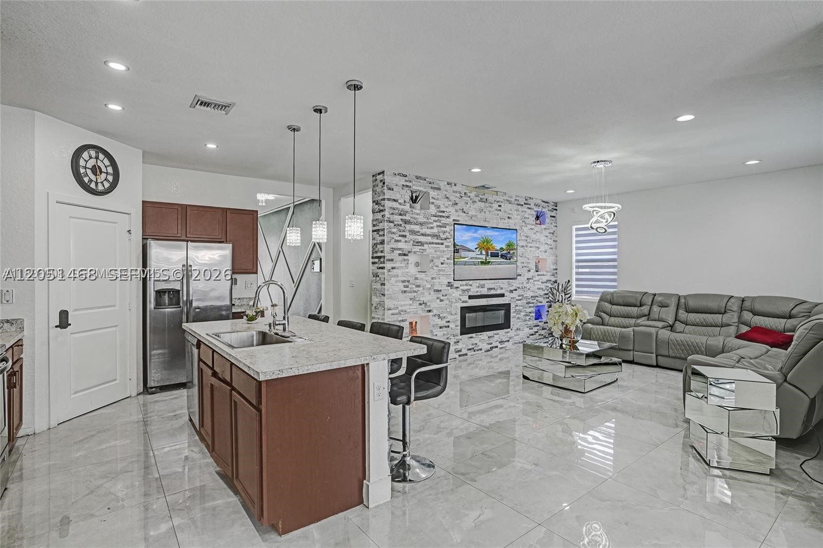 A H AT TURNPIKE SOUTH SEC - Residential