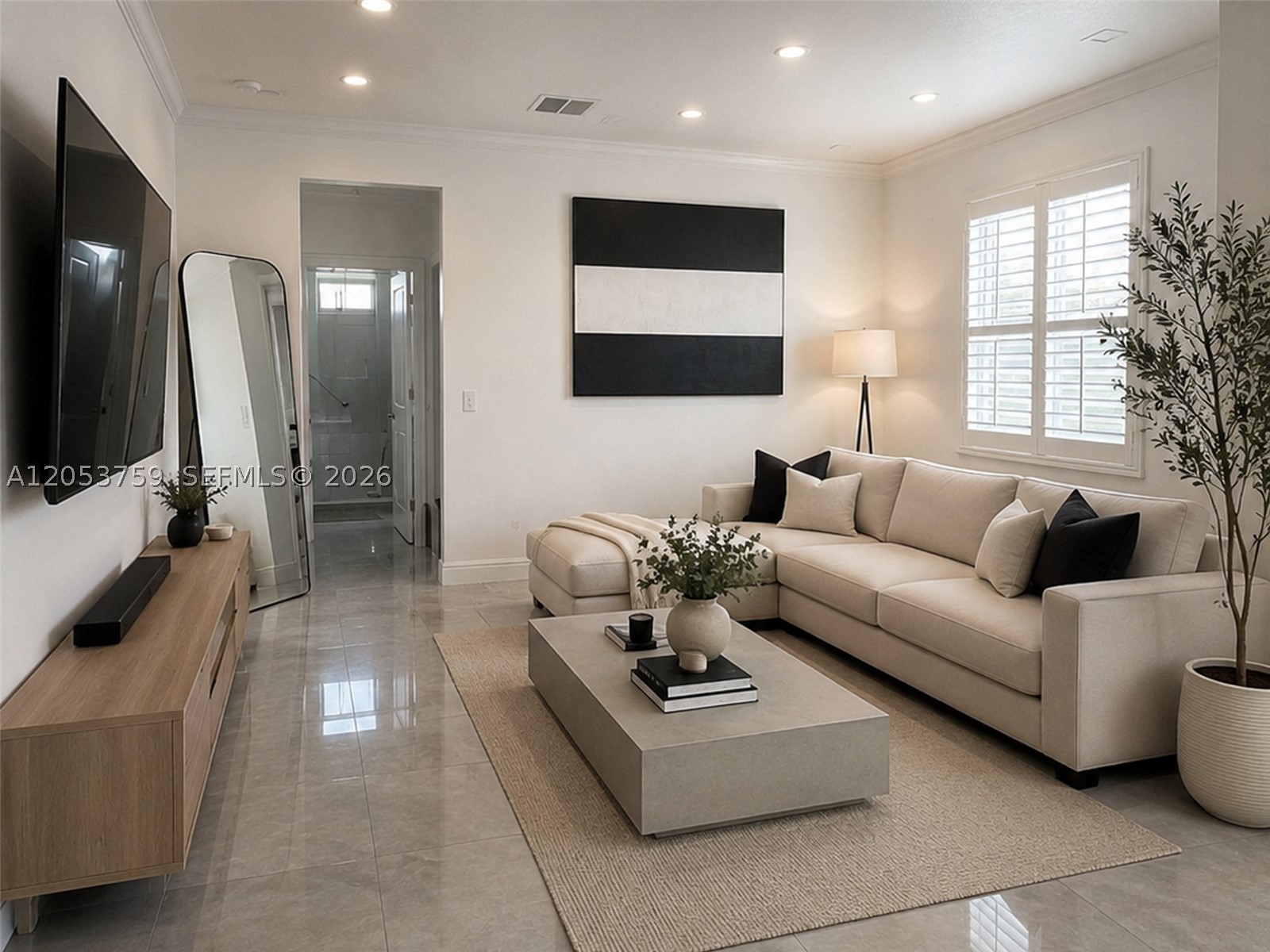 SAWGRASS LAKES - Residential