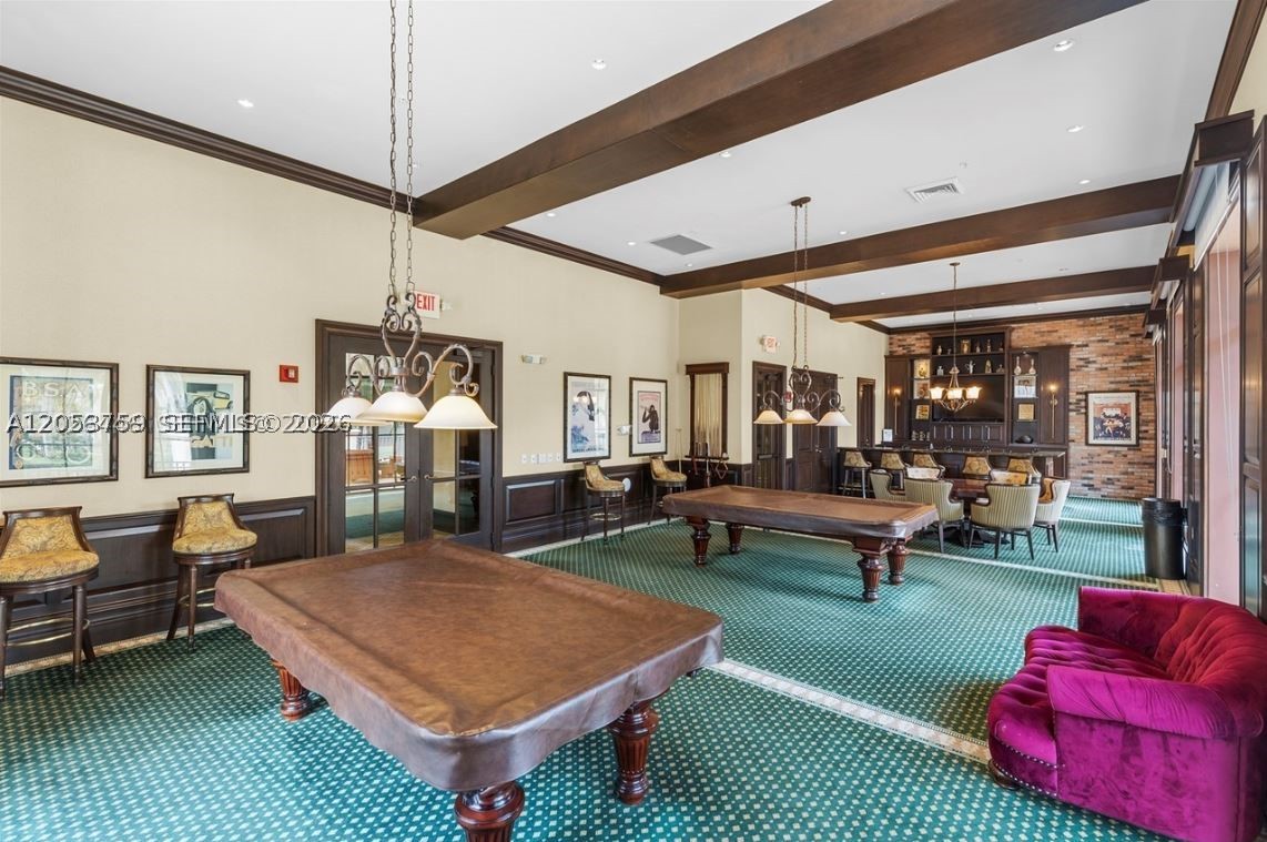 SAWGRASS LAKES - Residential