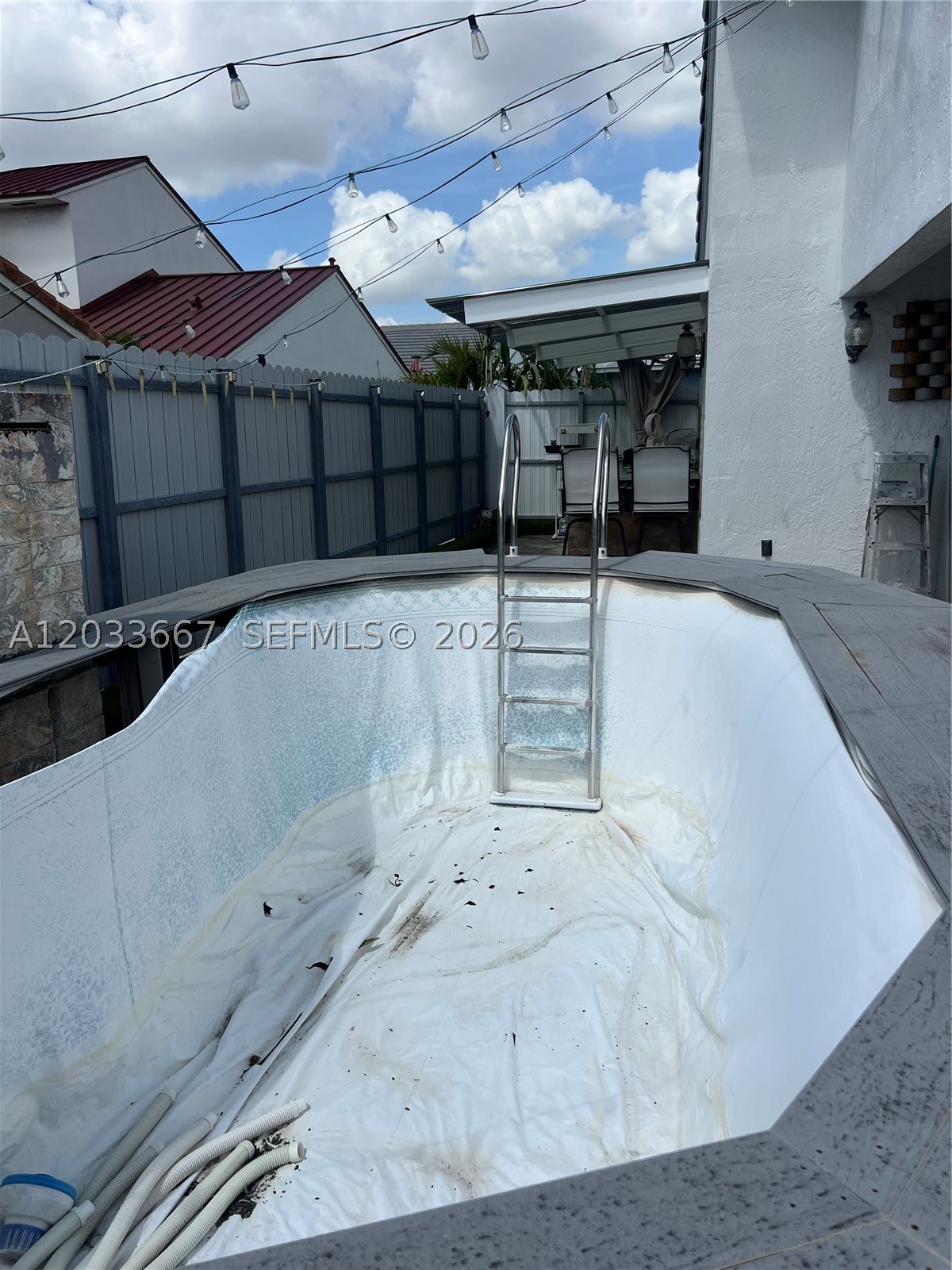 WEST MILLER HEIGHTS SEC 4 - Residential
