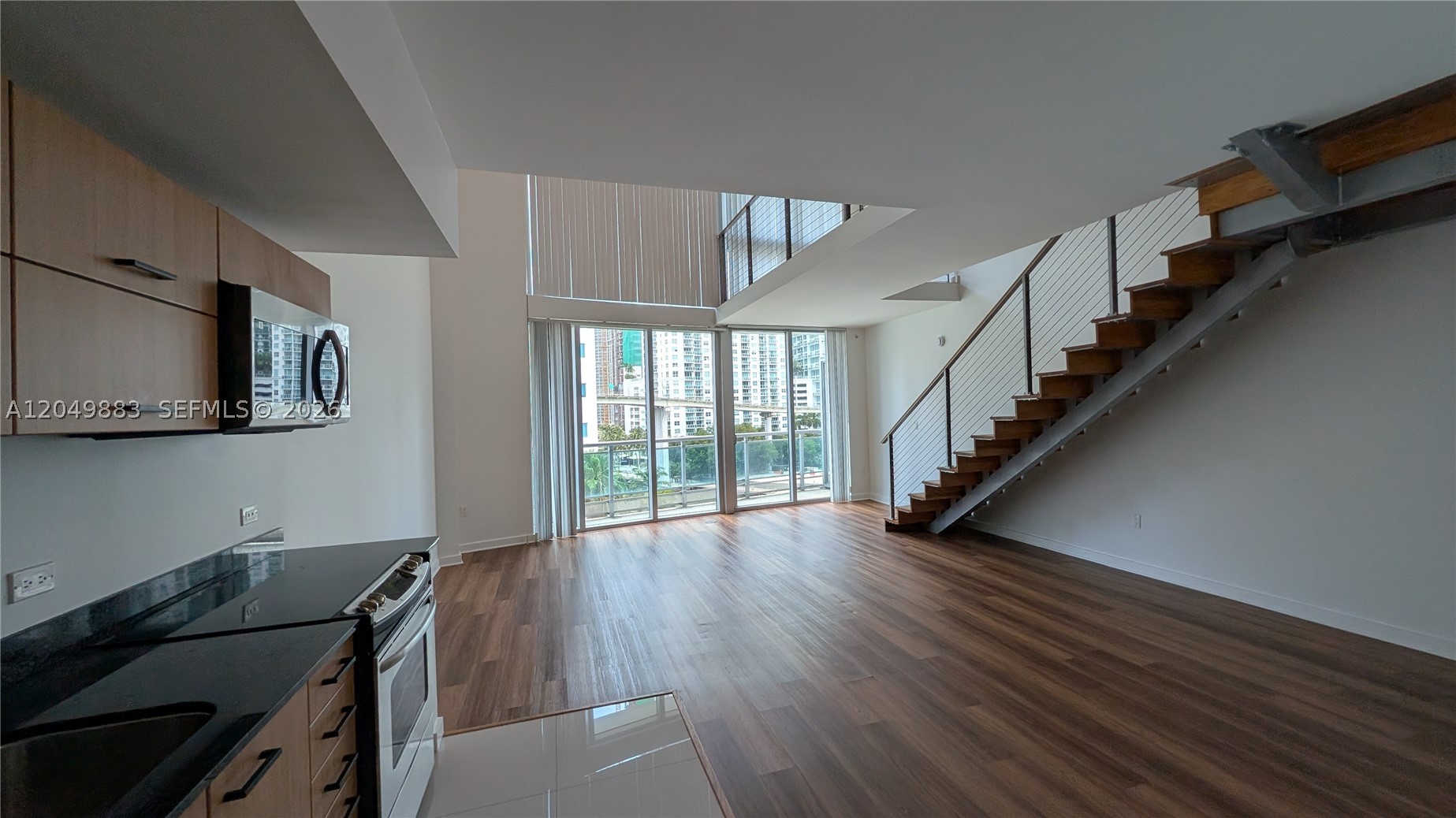 WIND CONDO - Residential