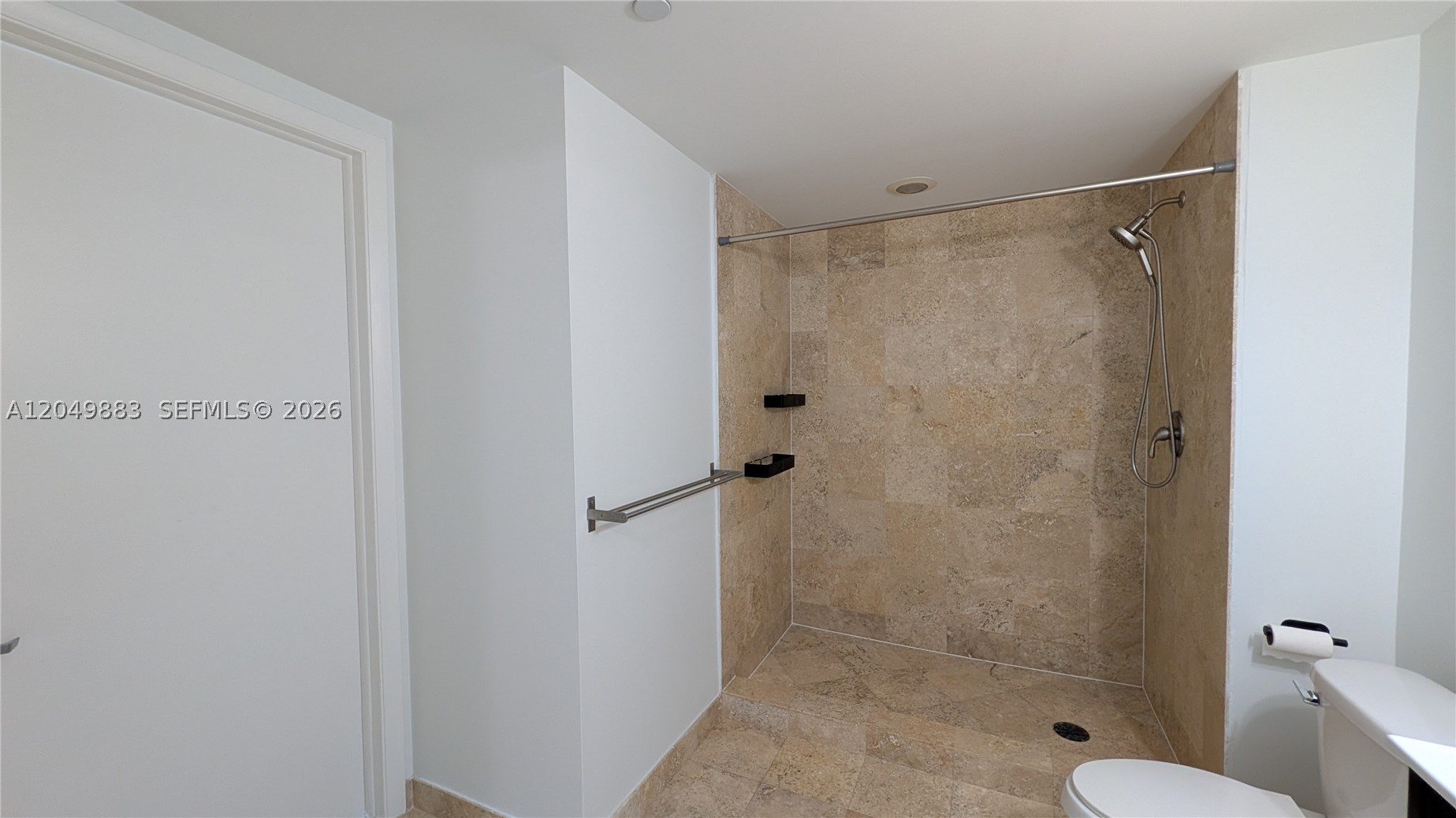 WIND CONDO - Residential