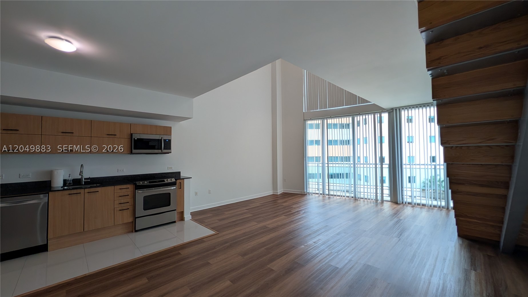 WIND CONDO - Residential