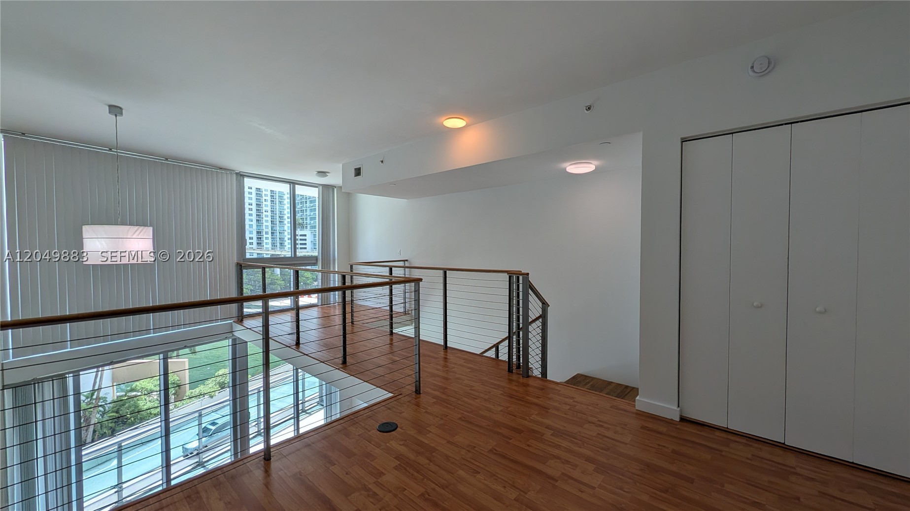 WIND CONDO - Residential