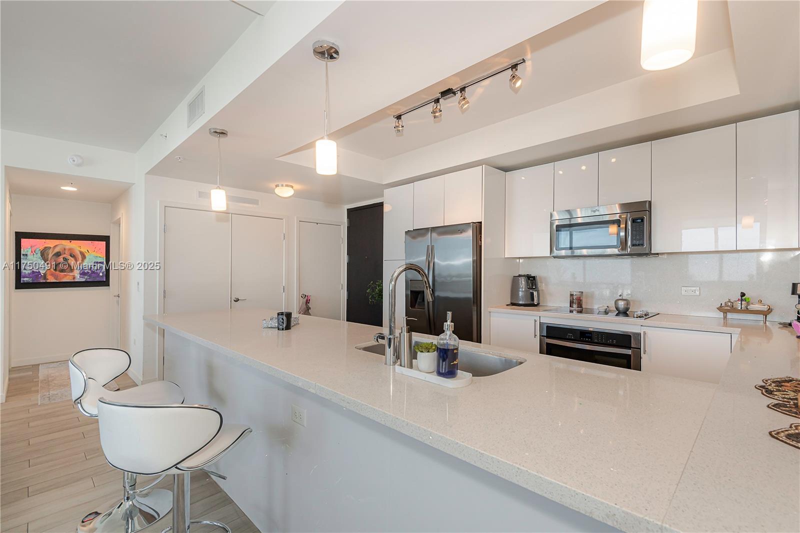 NINE AT MARY BRICKELL VIL - Residential