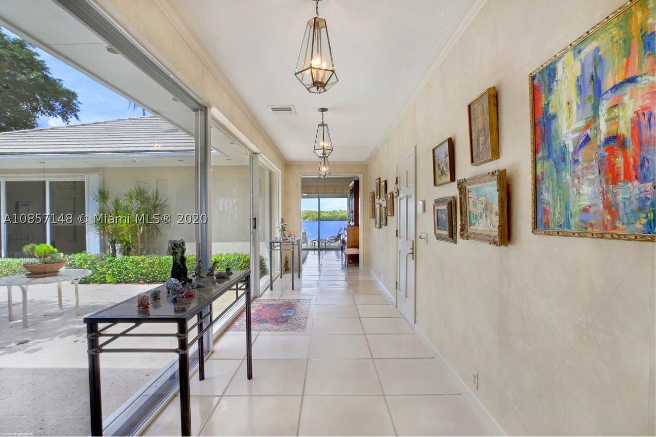 JUPITER ISLAND - Residential