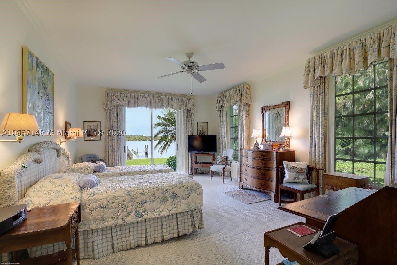 JUPITER ISLAND - Residential