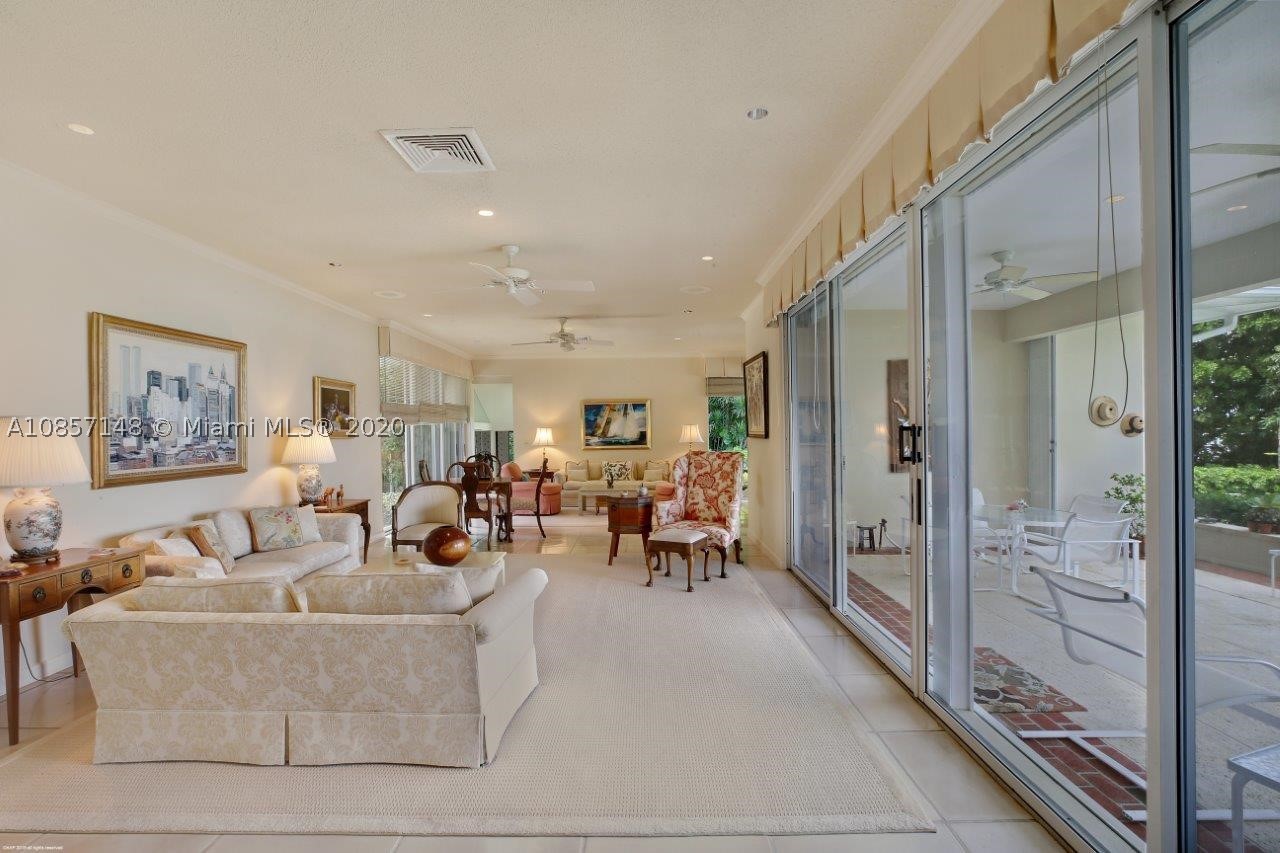 JUPITER ISLAND - Residential