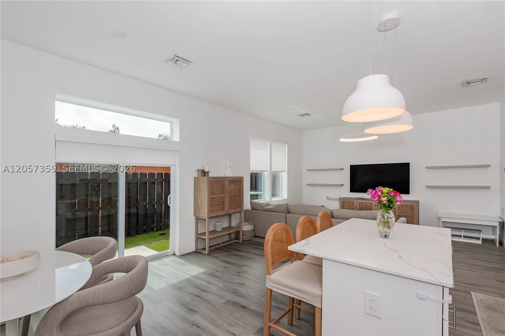 OAKLAND PARK SECOND ADD - Residential