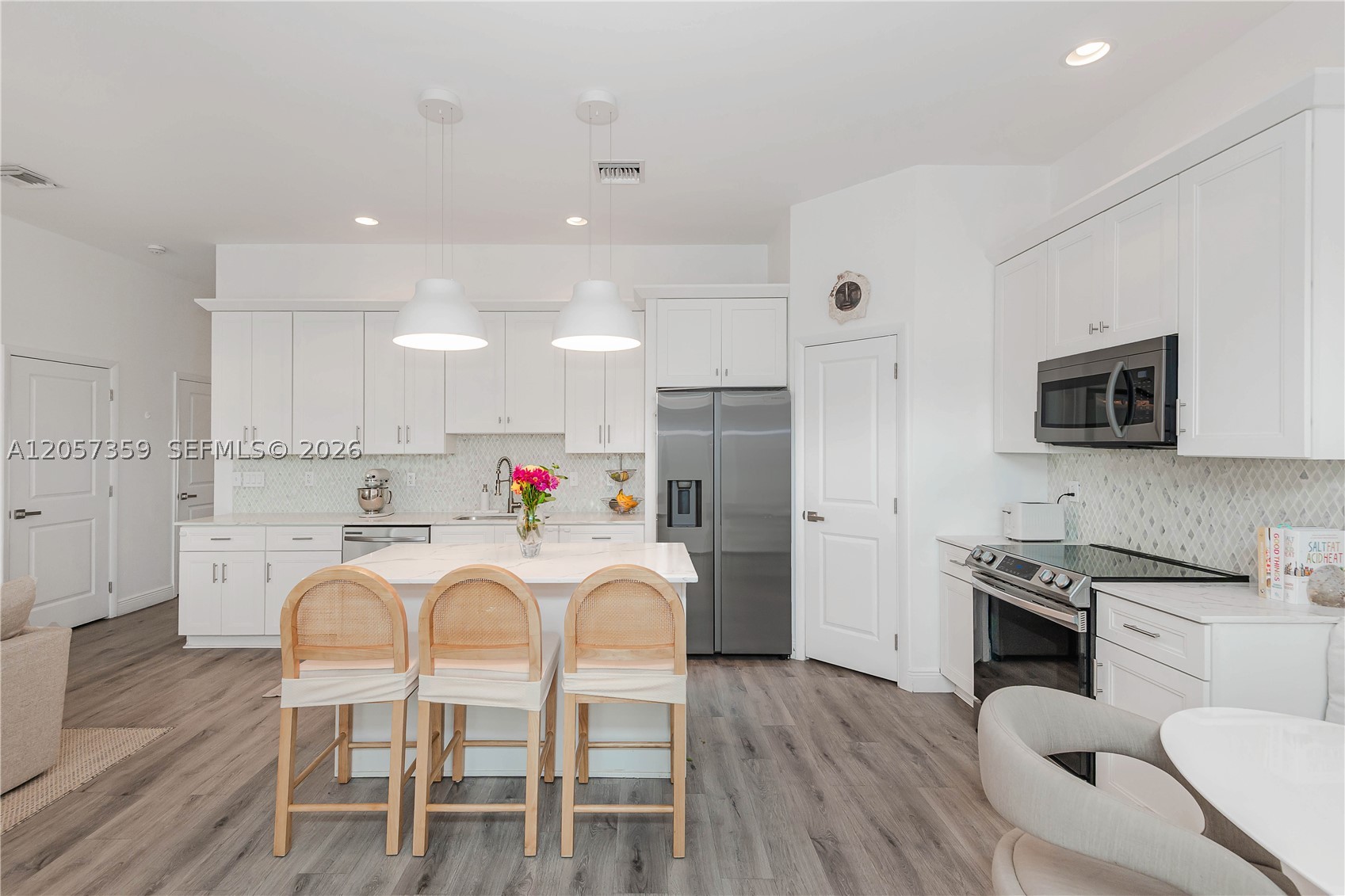 OAKLAND PARK SECOND ADD - Residential