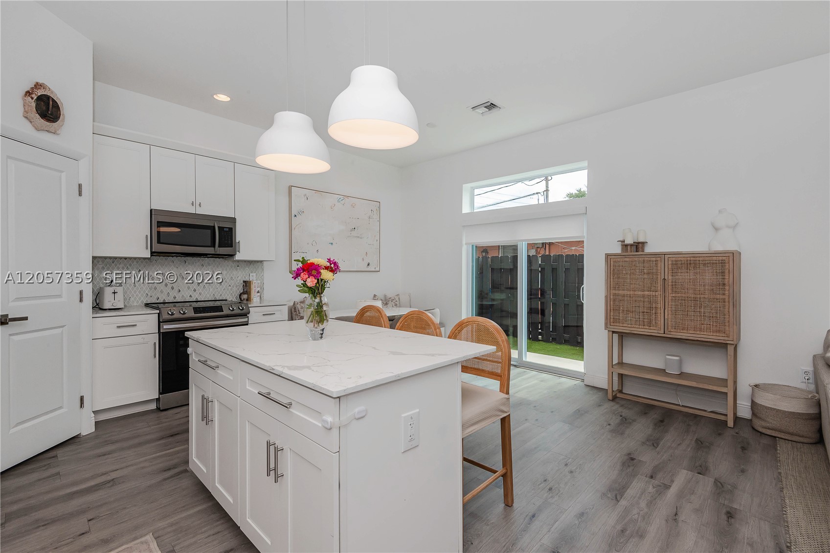 OAKLAND PARK SECOND ADD - Residential