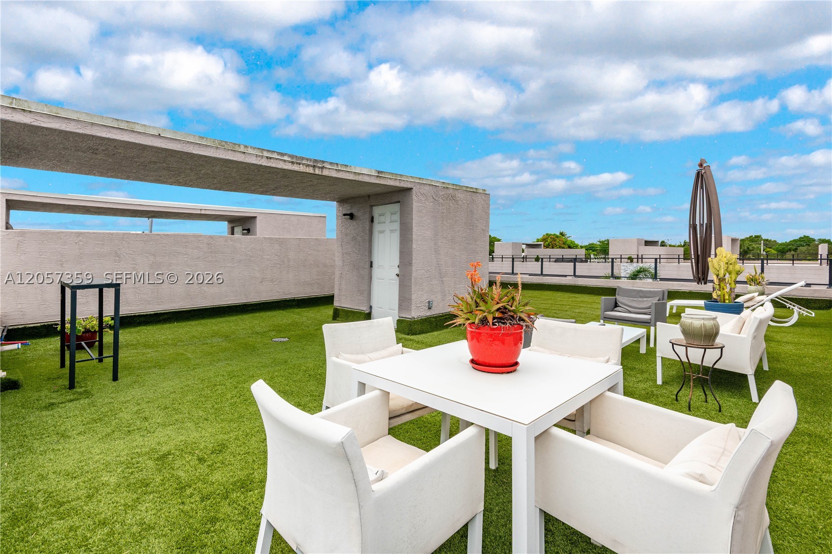 OAKLAND PARK SECOND ADD - Residential