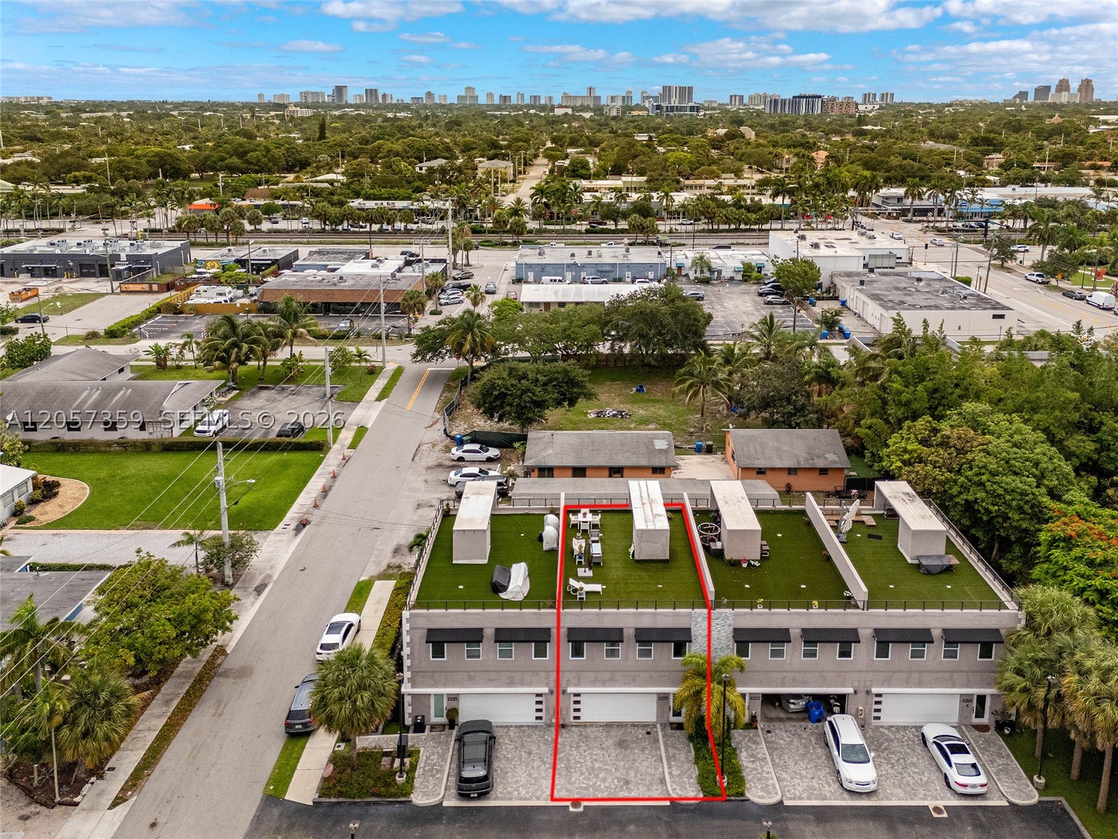 OAKLAND PARK SECOND ADD - Residential