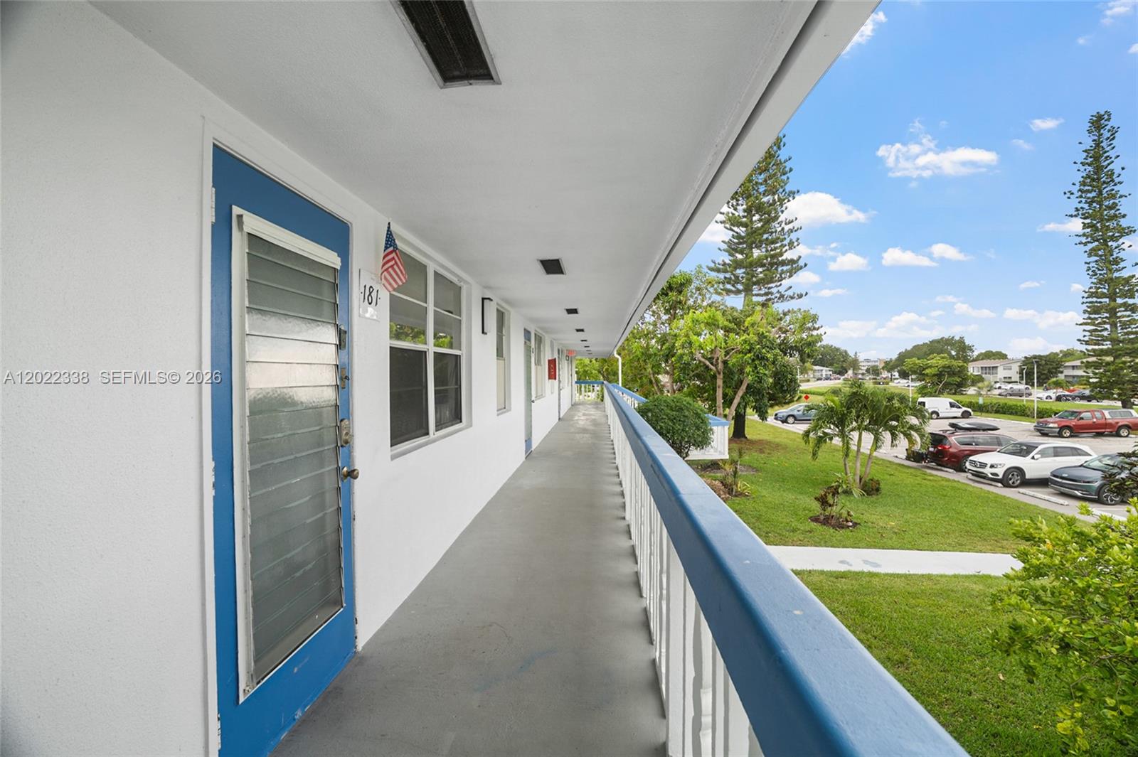 LYNDHURST L CONDO - Residential