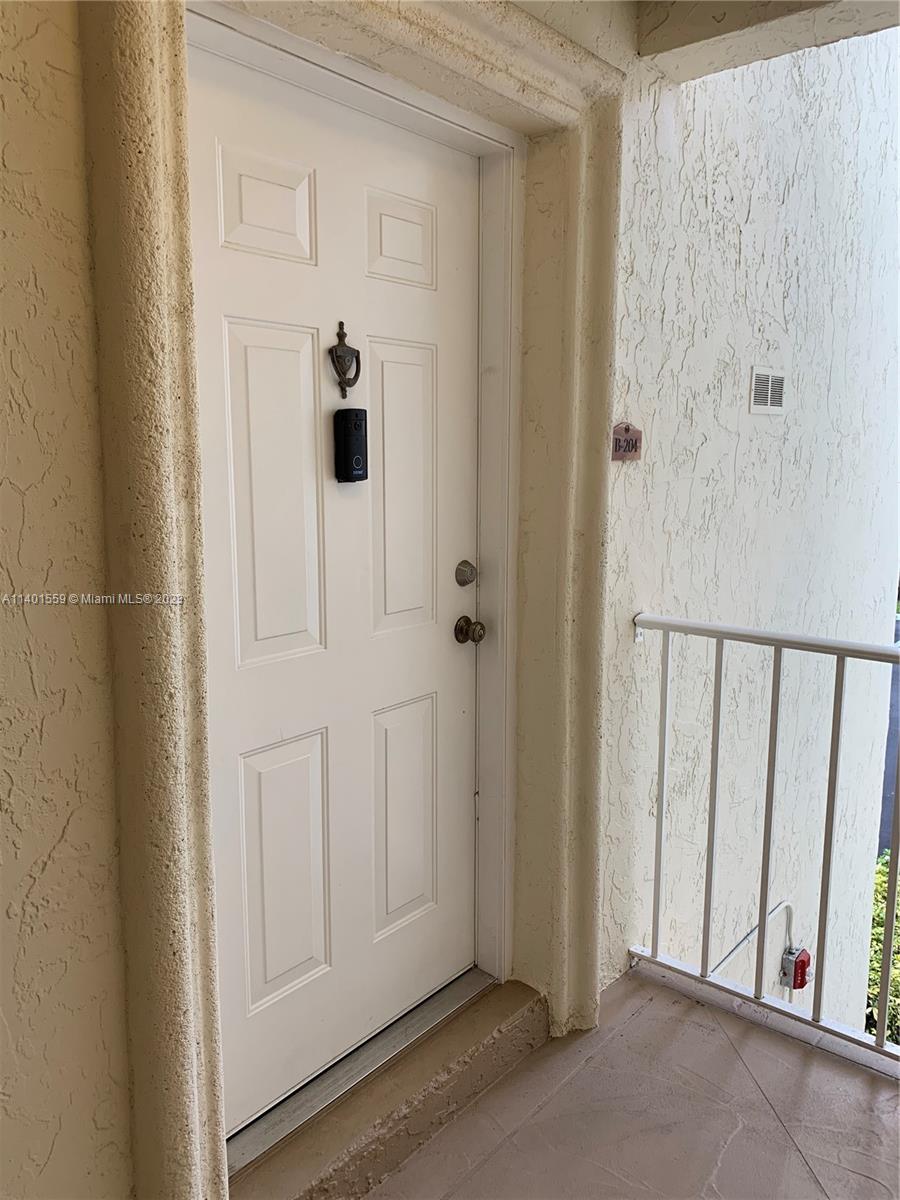 WISPERWOOD VILLAGE CONDO - Residential Lease