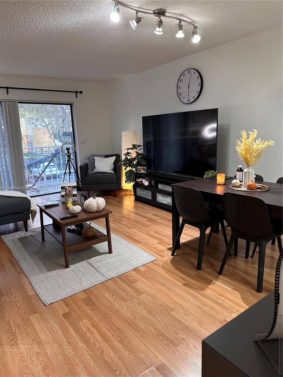 WISPERWOOD VILLAGE CONDO - Residential Lease