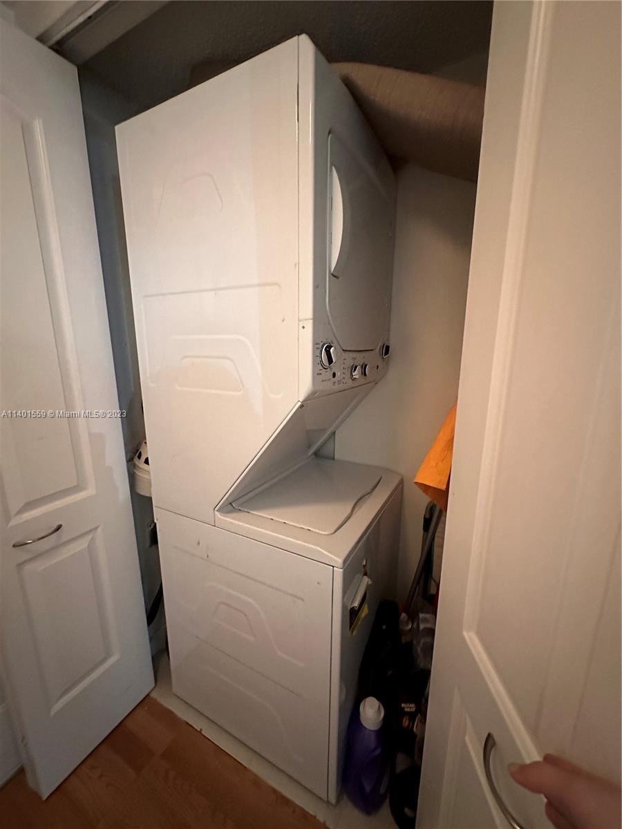 WISPERWOOD VILLAGE CONDO - Residential Lease