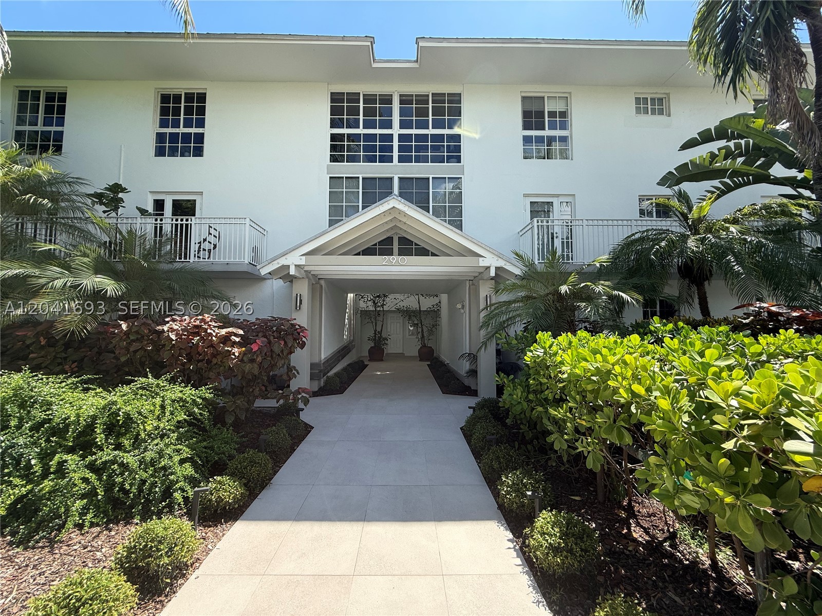 KEY ISLANDER CONDO - Residential Lease