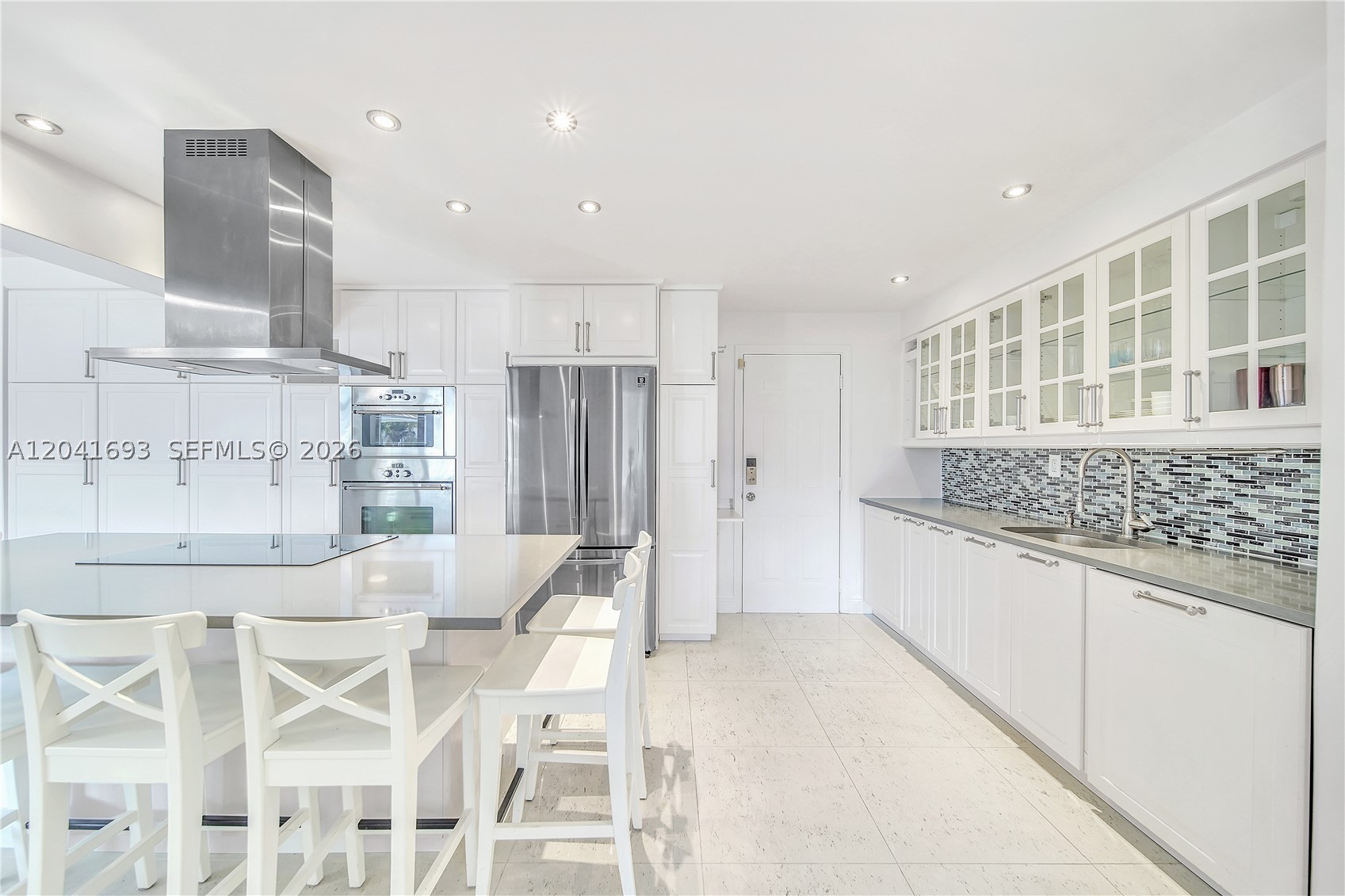 KEY ISLANDER CONDO - Residential Lease