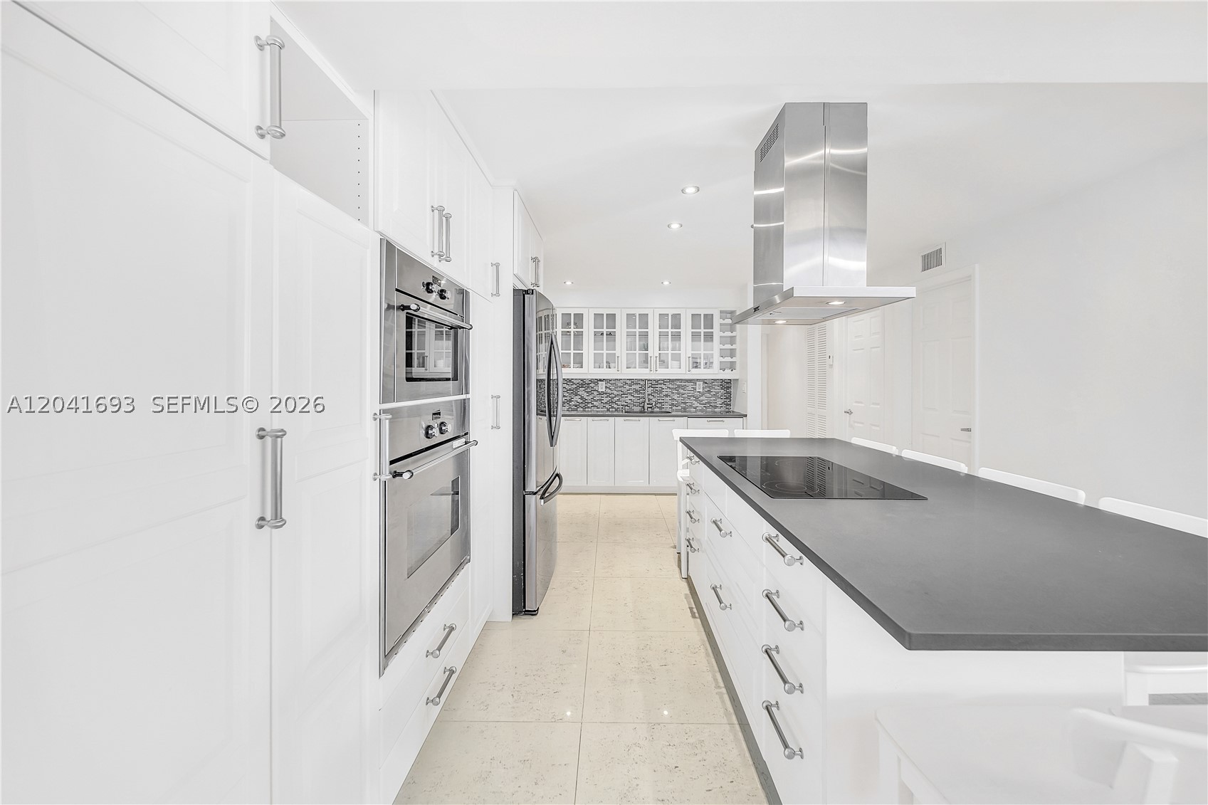 KEY ISLANDER CONDO - Residential Lease