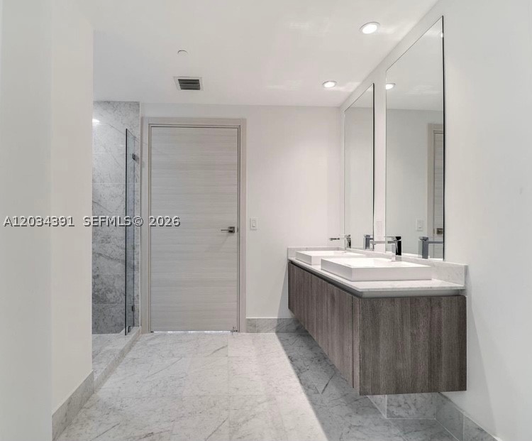 801 SMA RESIDENCES CONDO - Residential Lease