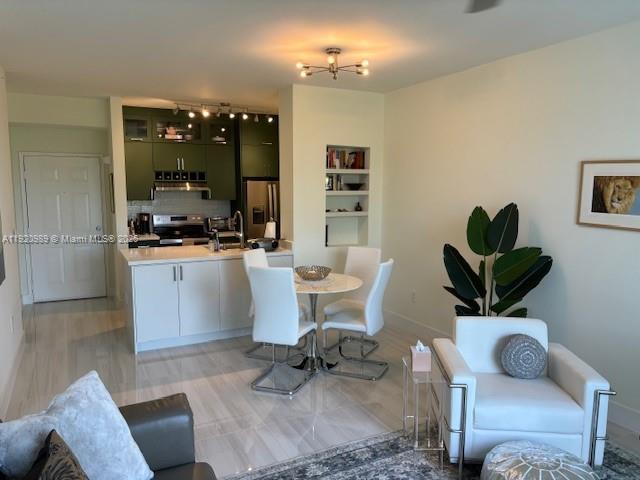 REGENT PARK CONDO - Residential Lease