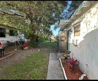 FLORAL PK 1ST AMD - Residential Income
