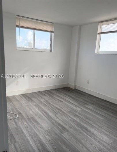 BISCAYNE BCH SUB - Residential Lease