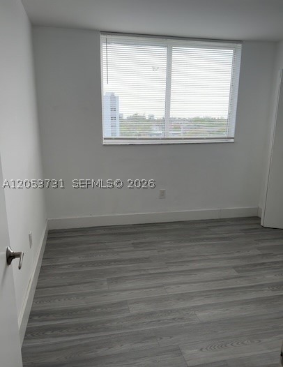 BISCAYNE BCH SUB - Residential Lease