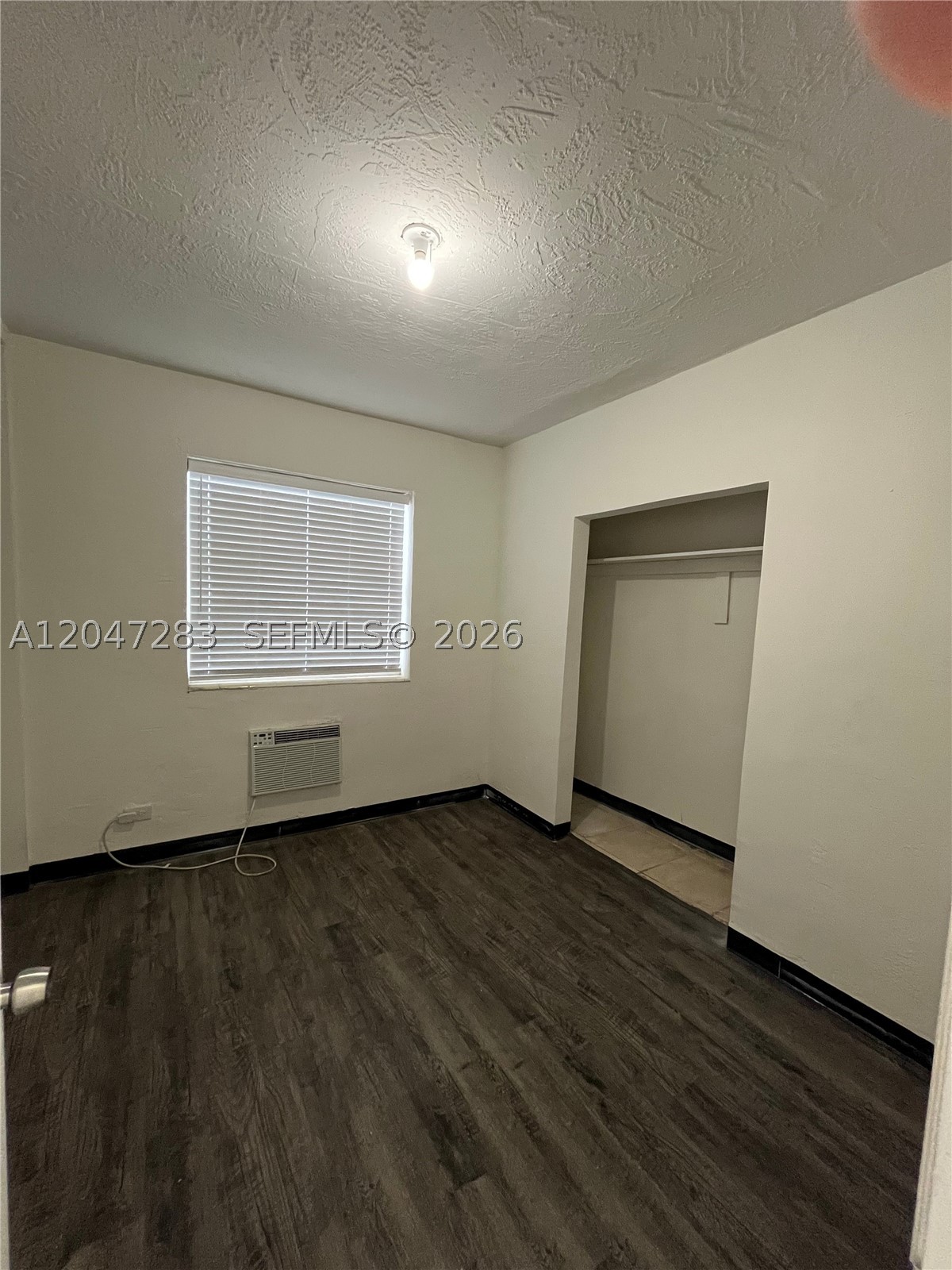 MIAMI NORTH - Residential
