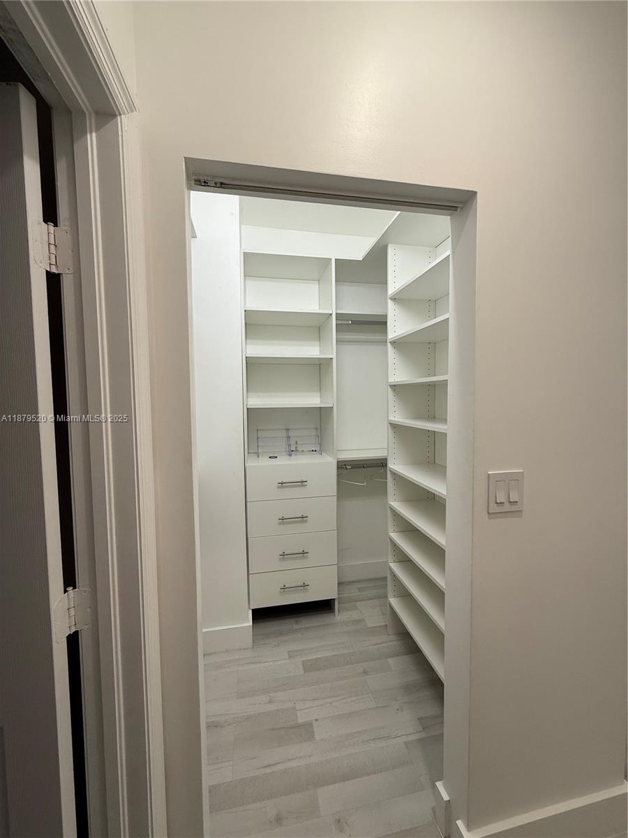 AQUABELLA SECTION ONE - Residential Lease