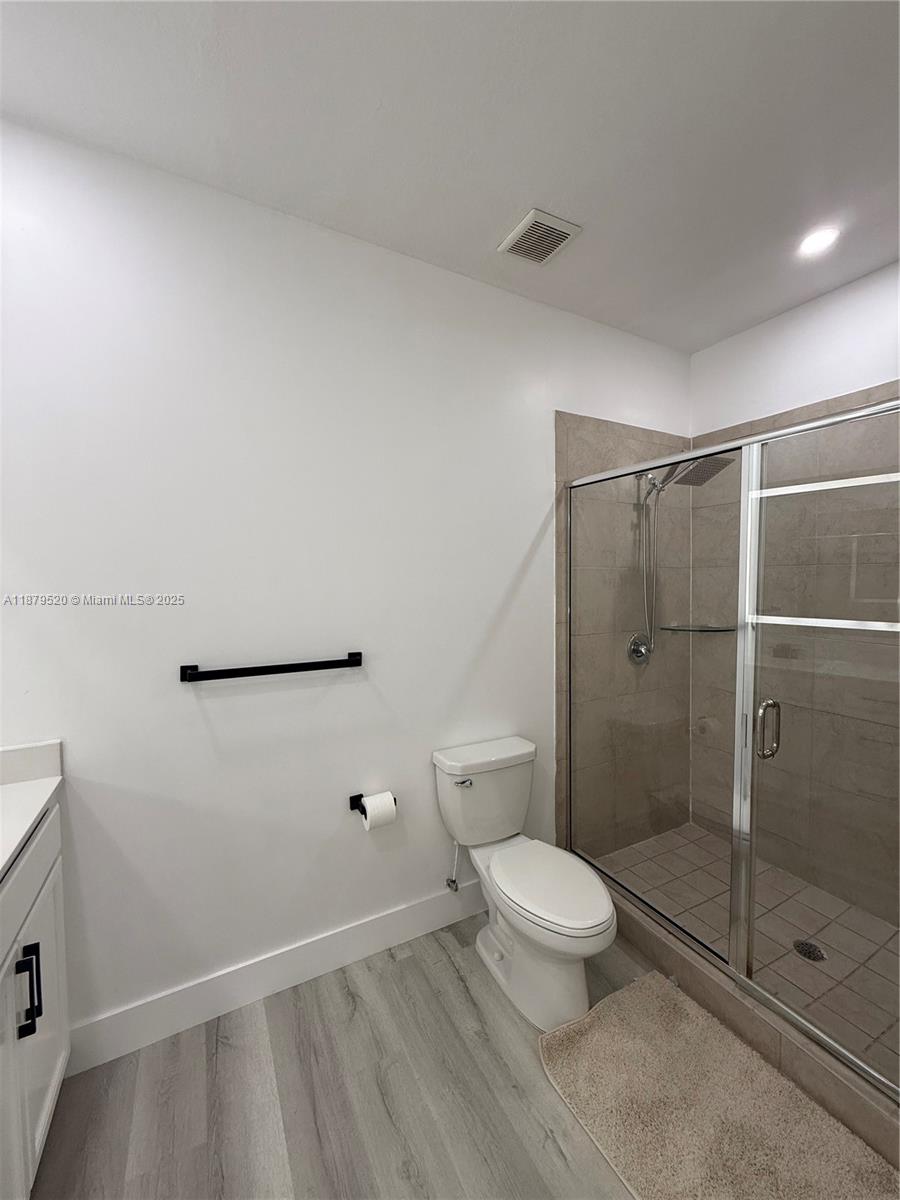 AQUABELLA SECTION ONE - Residential Lease
