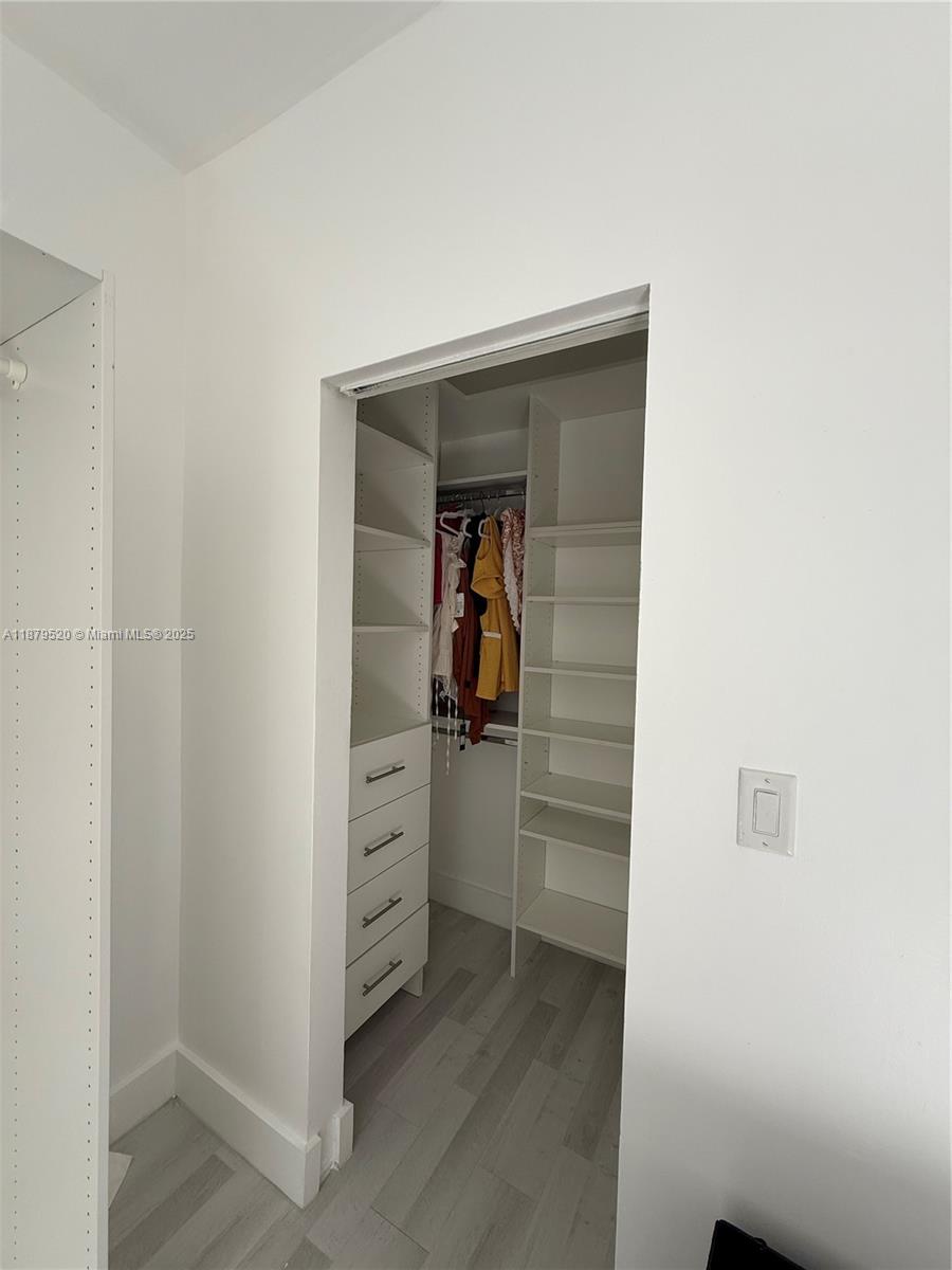 AQUABELLA SECTION ONE - Residential Lease