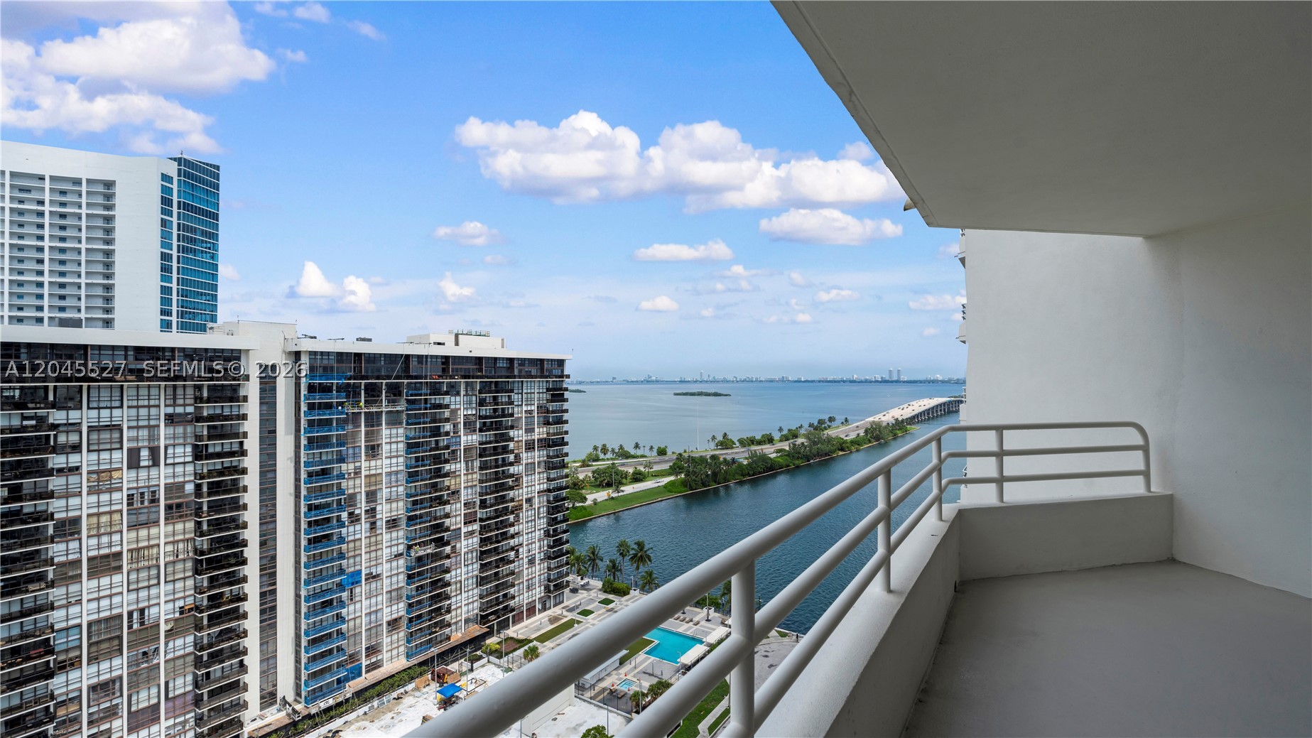 The Hamilton - Residential Lease