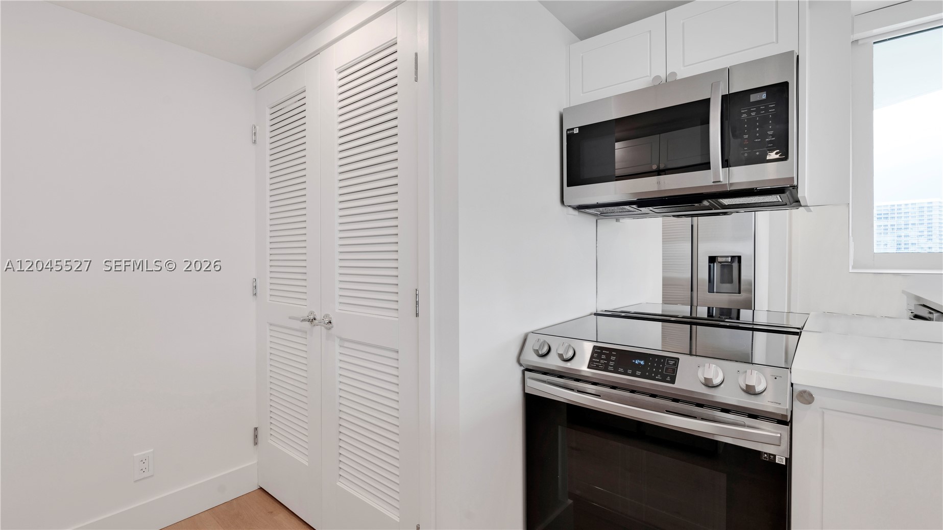 The Hamilton - Residential Lease