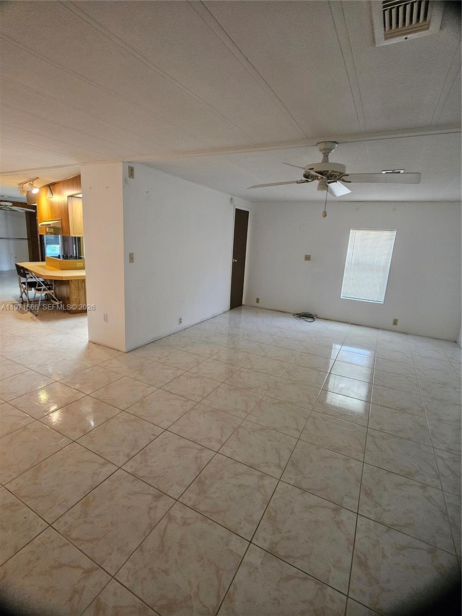 HIGHLAND MEADOWS ESTATES - Residential