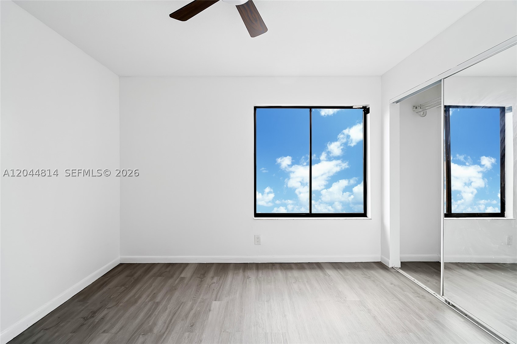 MAPLEWOOD TOWNHOUSES COND - Residential Lease