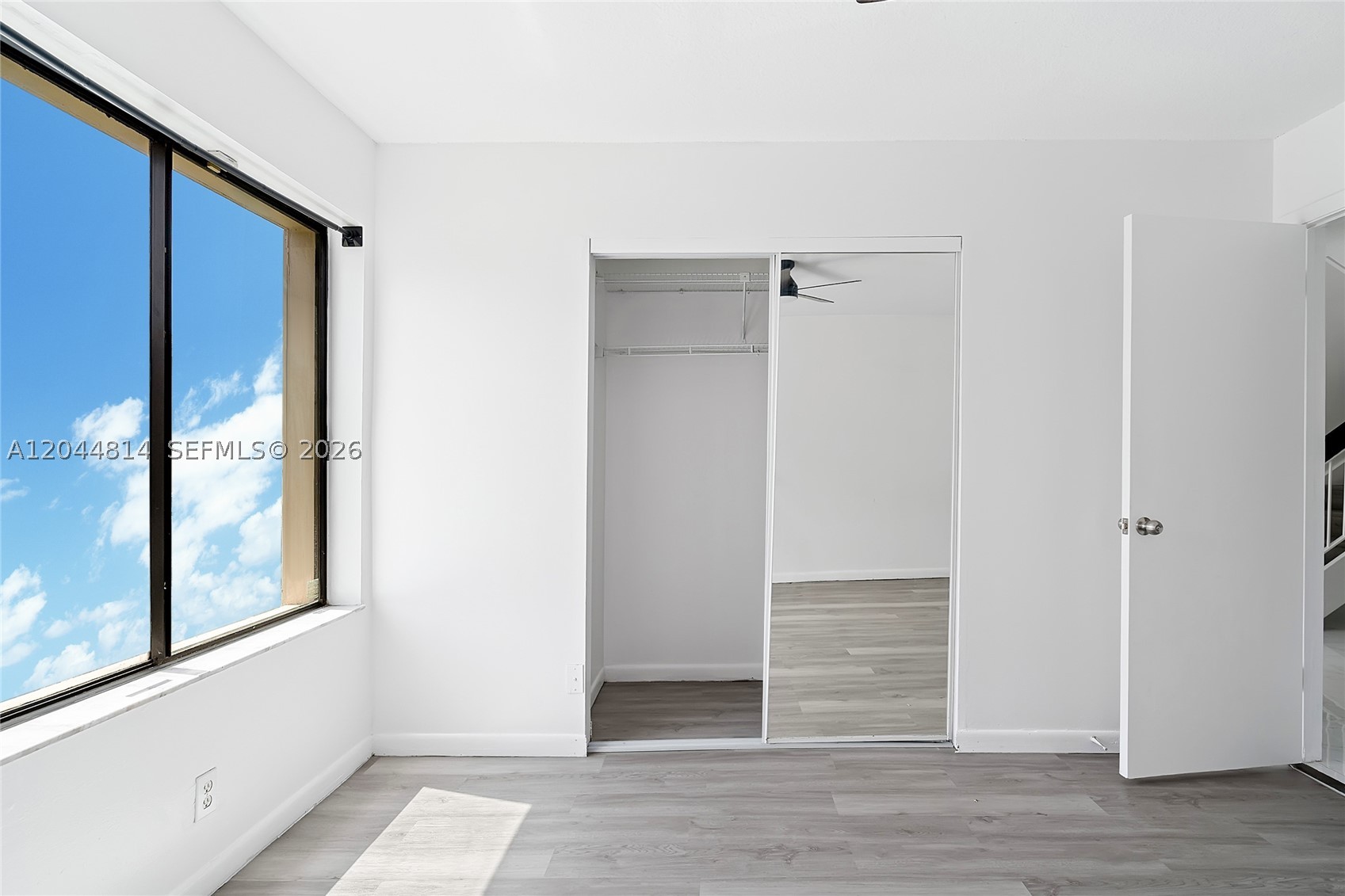 MAPLEWOOD TOWNHOUSES COND - Residential Lease