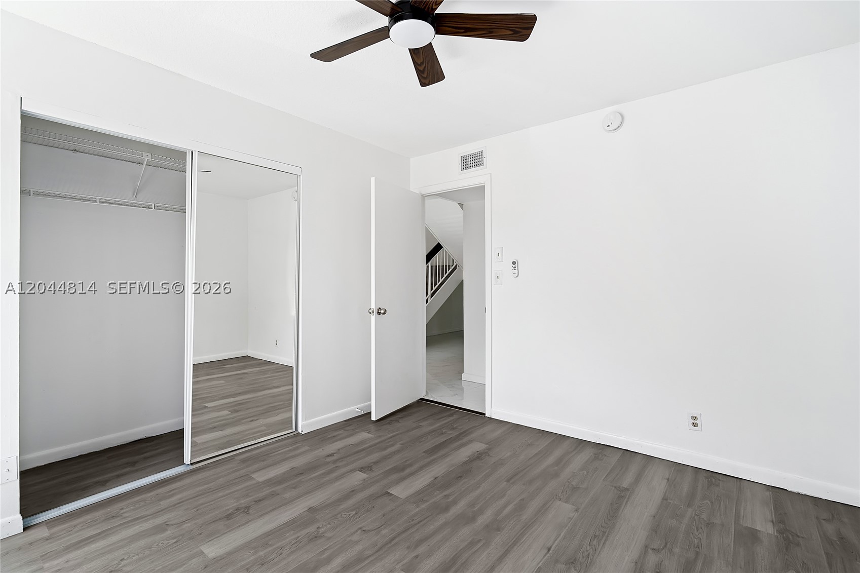 MAPLEWOOD TOWNHOUSES COND - Residential Lease