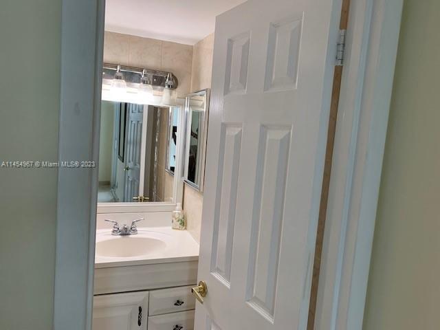 ARLEN HOUSE EAST CONDO - Residential Lease