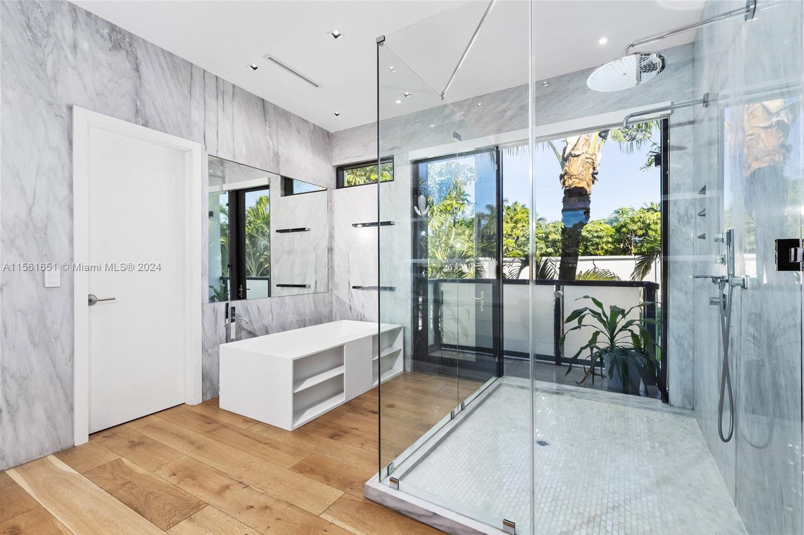 MID GOLF EXTENSION SUB - Residential