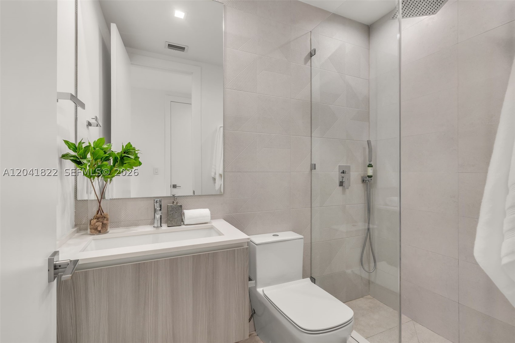 NEW SHENANDOAH - Residential