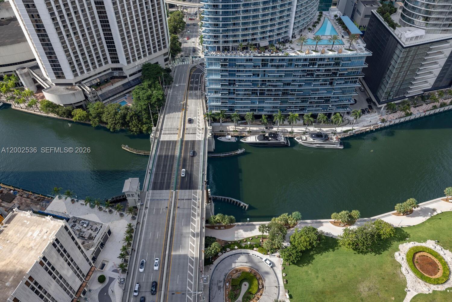 ICON BRICKELL CONDO NO 3 - Residential