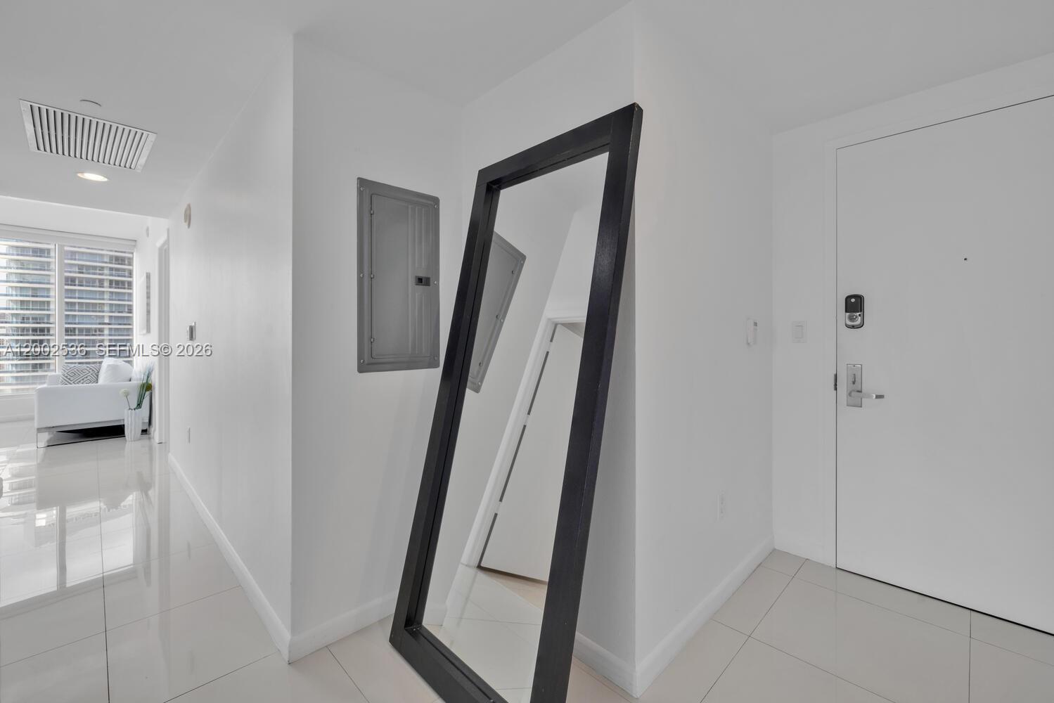 ICON BRICKELL CONDO NO 3 - Residential