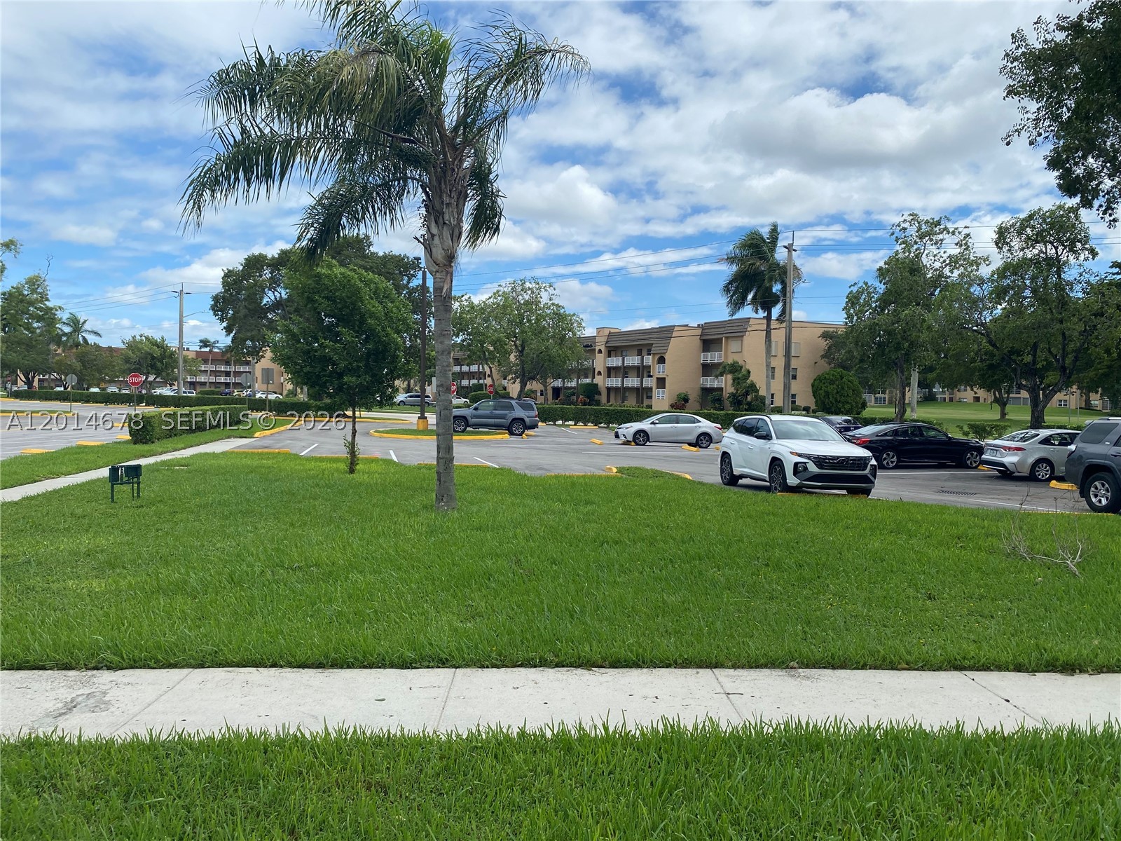SUNRISE LAKES 150 CONDO - Residential