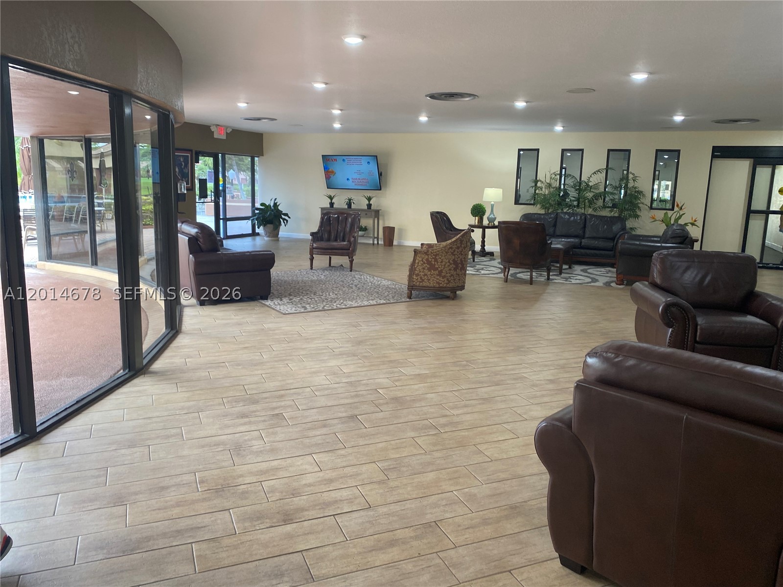 SUNRISE LAKES 150 CONDO - Residential