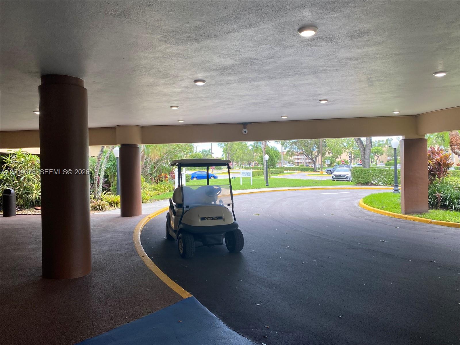 SUNRISE LAKES 150 CONDO - Residential