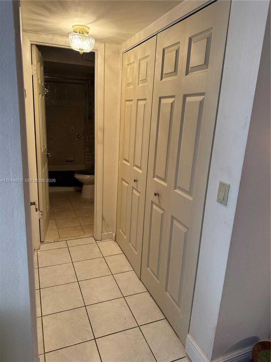 SUNRISE LAKES 150 CONDO - Residential